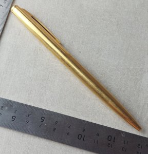 Ancien stylo bille, en plaqué or, Waterman ^