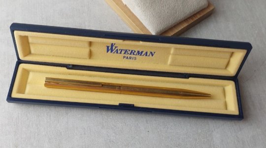 Ancien stylo bille, en plaqué or, Waterman ^