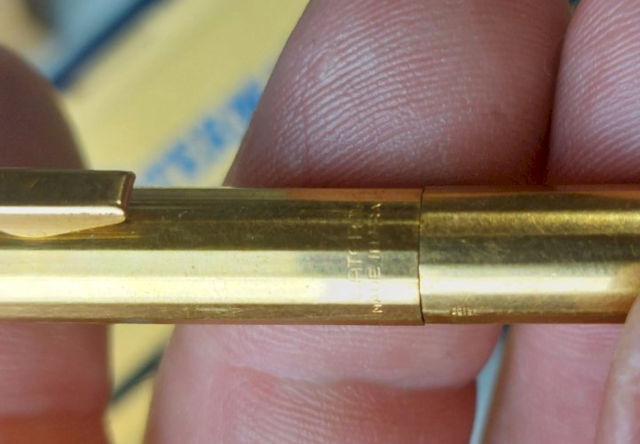 Ancien stylo bille, en plaqué or, Waterman ^