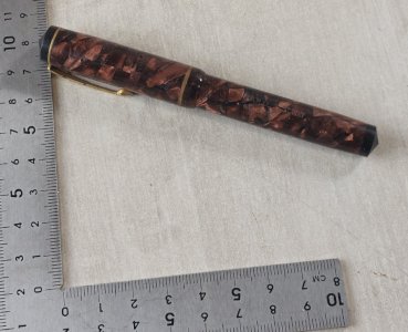 Old piston fountain pen, Gold Starry