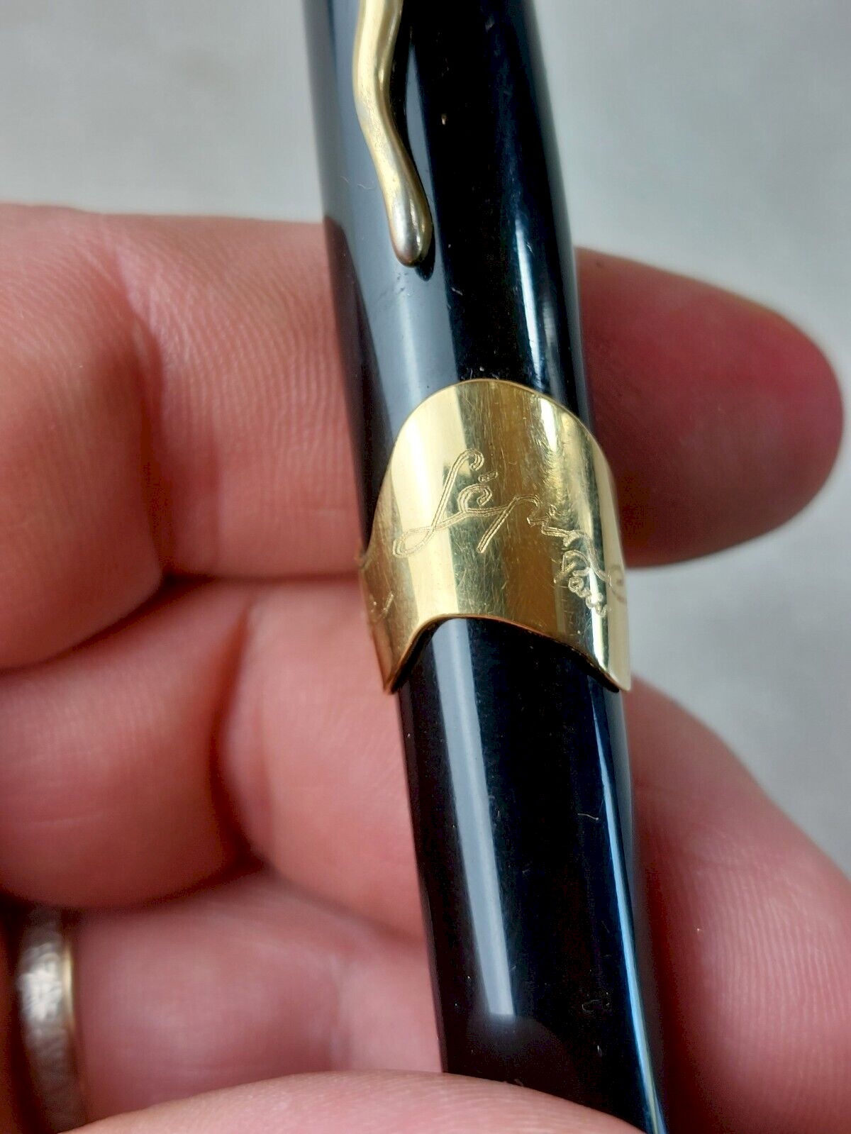 Stylo Plume Vintage UHU Noblesse Modèle #E48 - Longueur 12.5 Cm - Occasion à Restaurer (non Testé)