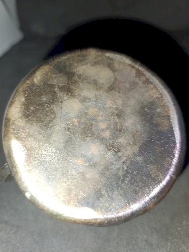 ancien sucrier en metal argente ? en bon etat