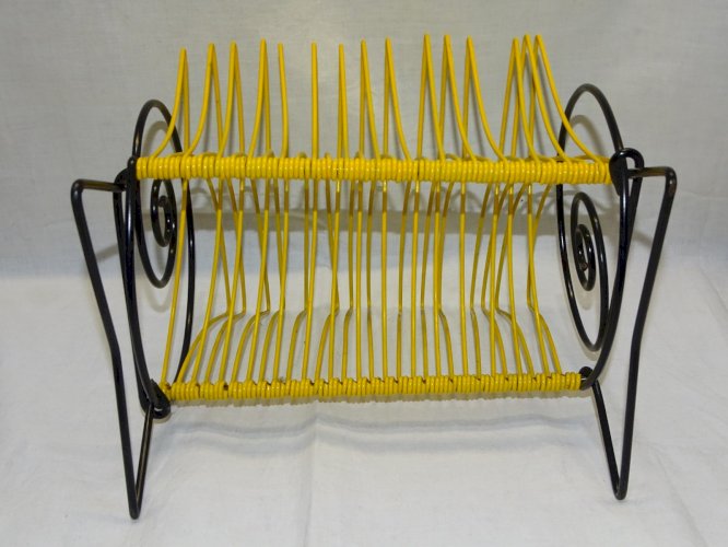 - ANCIEN SUPPORT PORTE DISQUES VINYLES METAL & SCOUBIDOU JAUNE & NOIR VINTAGE  D