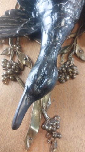 Ancien tableau / trophée de chasse, en bois et métal ^