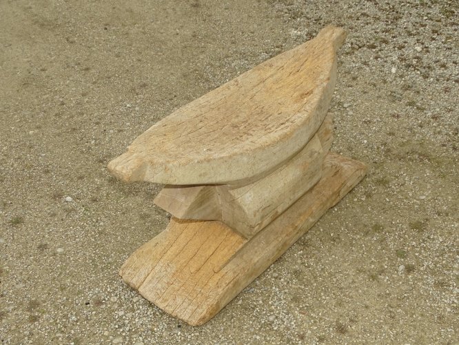 -ANCIEN TABOURET AFRICAIN BOIS SCULPTE ART TRIBAL de SAGE BOIS ASHANTI GHANA?