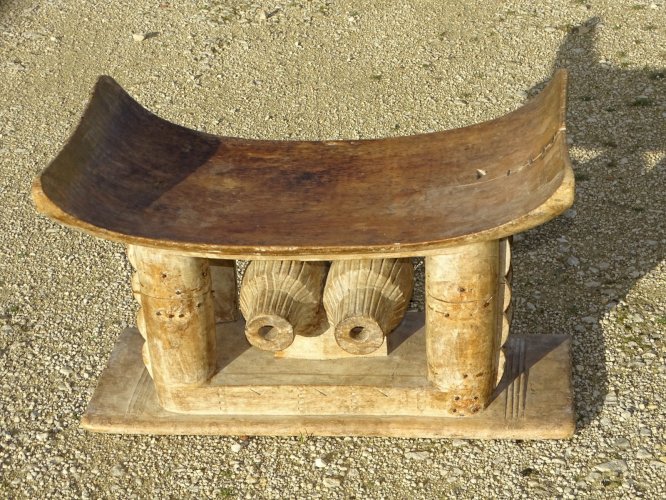 -ANCIEN TABOURET AFRICAIN de SAGE BOIS ASHANTI GHANA? Jus de GRENIER Déco   D