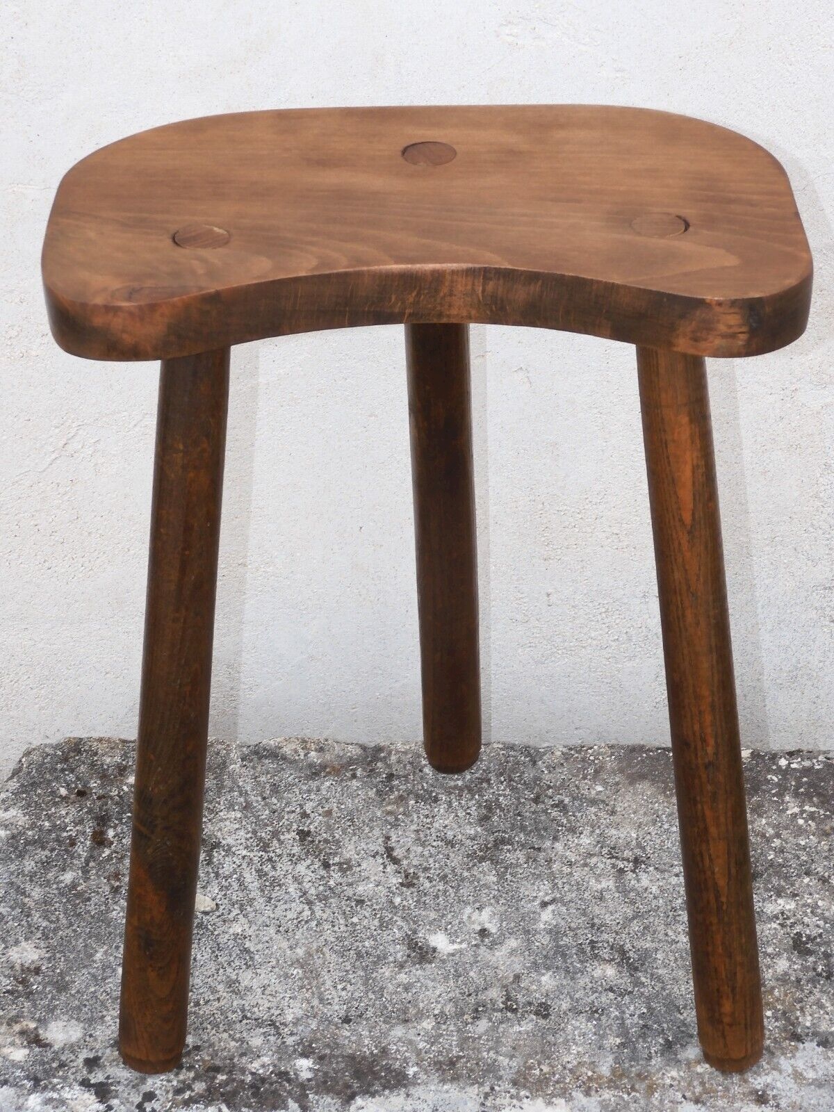 Tabouret de ferme ancien tripode en bois