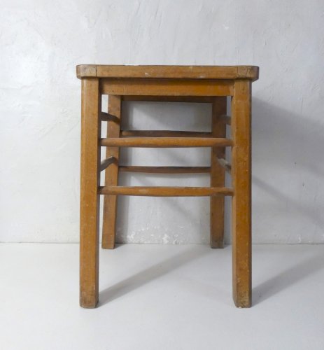 ancien tabouret d'atelier vintage