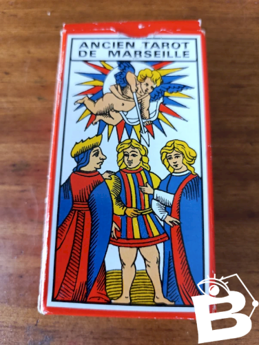 Ancien tarot de Marseille édition atlas année 80-90 en bon état