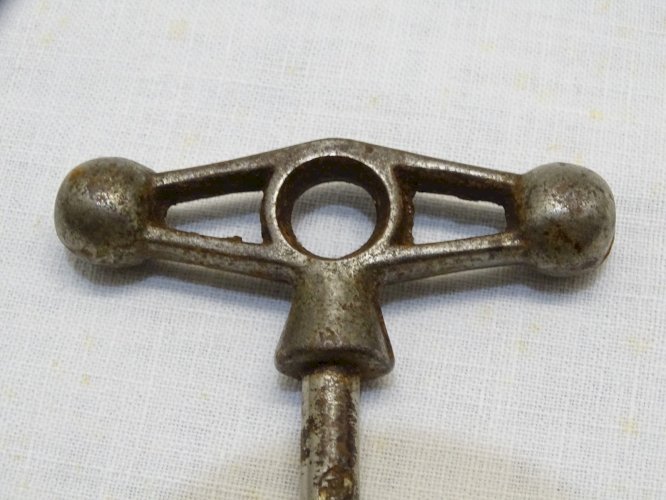 -ANCIEN TIRE BOUCHON JACQUES PERILLE JUS de GRENIER COLLECTION