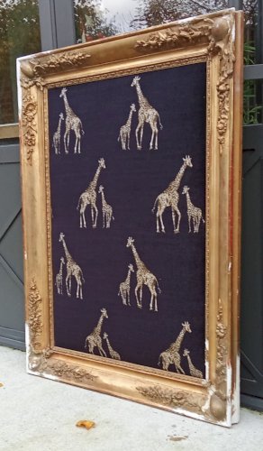Ancien Très Grand Cadre Doré Encadrement Velours Décor Girafe Pièce Unique