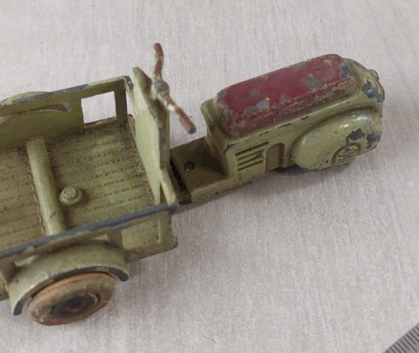 Ancien triporteur / marchand de glace / Vespa, en métal, Solido