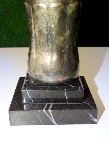 -ANCIEN TROPHEE COCA COLA BOUTEILLE ARGENTEE SOCLE MARBRE NOIR PETITE COURONNE D