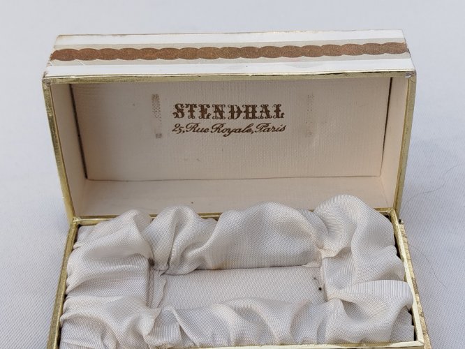 parfumerie et cosmétique vintage de collection, ancien tube de rouge à lèvre Stendhal, 2, rue Royale, Paris