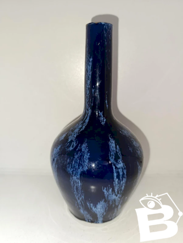 ancien vase à coulure bleu non signé en bon etat