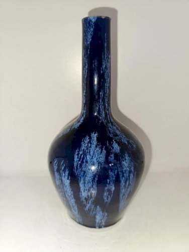 ancien vase à coulure bleu non signé en bon etat