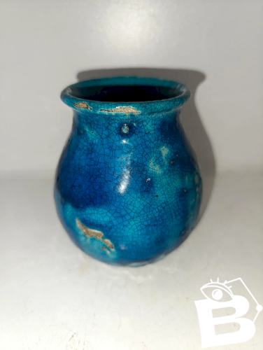 ancien vase à coulure bleue style lachenal signé Wertel? en bon etat
