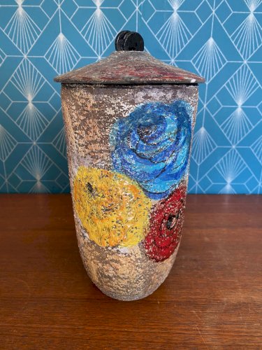 Ancien vase à couvert, terre cuite émaillée, école Italienne Romacréa, 1950.