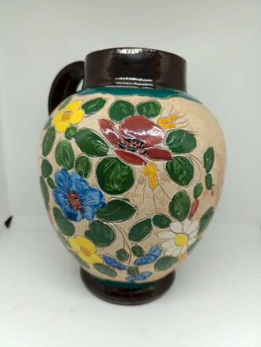 ancien vase a decor floral signé J massier en bon etat