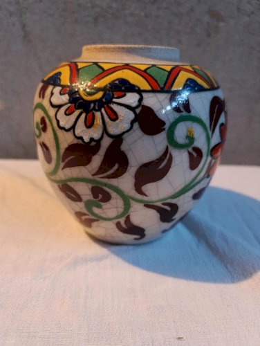 ancien vase boule en ceramique craquelé à decor floral en bon etat