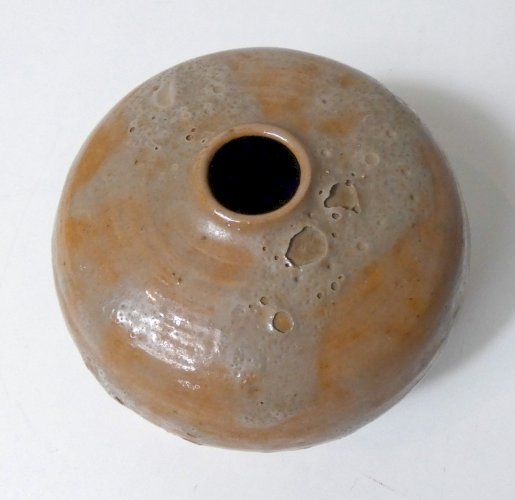 ancien vase boule en grès  texturé design brutaliste vintage signé