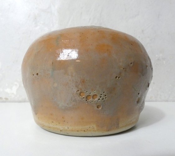ancien vase boule en grès  texturé design brutaliste vintage signé