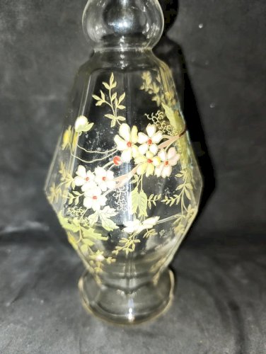 ancien vase /bouteille en verre à facette decor emaillé Legras? en bon etat