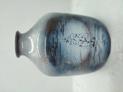 Ancient ceramic vase, decorated by Daniel Champonet, signed Onet in good condition.