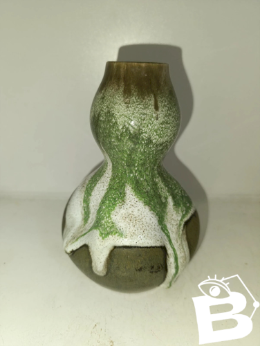 ancien vase en gres flammé signé style Metenier en bon etat