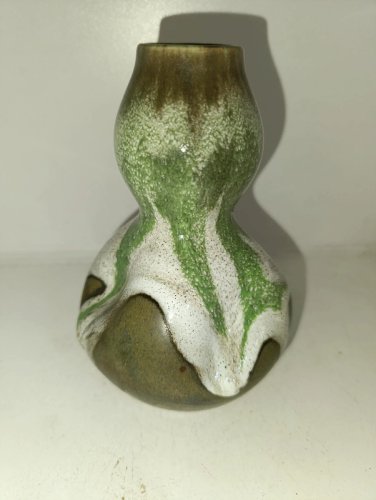ancien vase en gres flammé signé style Metenier en bon etat