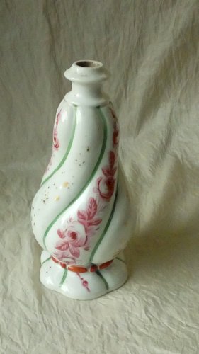 ANCIEN VASE OU FLACON EN PORCELAINE DE PARIS 19 éme*