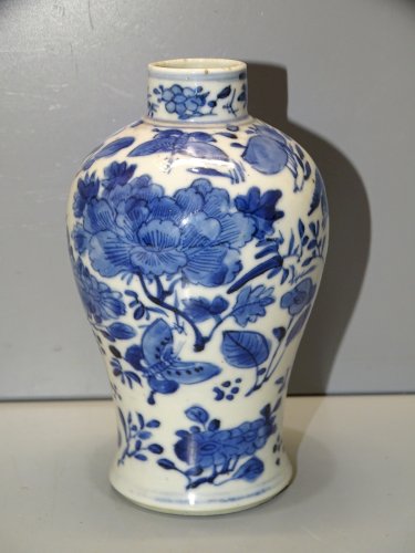 -ANCIEN VASE PORCELAINE de CHINE OISEAUX et FLEURS BLEUES Signé 4 CARACTERES