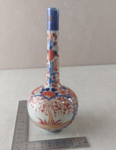 Old vase / soliflore, porcelain, Imari, Japan 19th century