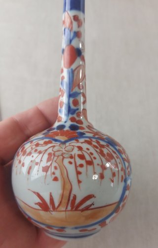 Ancien vase / soliflore, en porcelaine, Imari, Japon XIXème ^