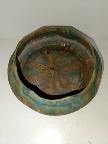 ancien vide de poche en gres flammé signé Gilbert metenier en bon etat