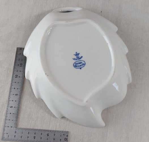 Ancien vide poche, décor Blue Onion / en porcelaine de Tchécoslovaquie / Czech