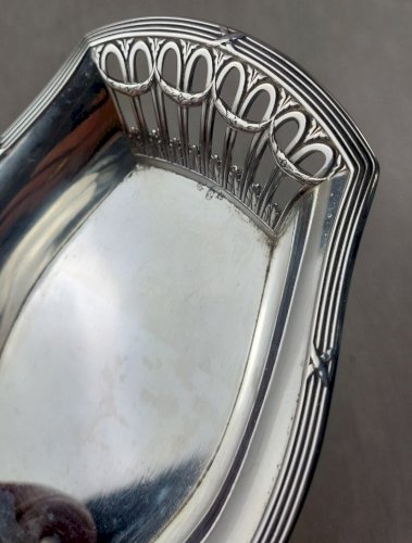Ancien vide poche / petite corbeille, en métal argenté, style Louis XVI, WMF