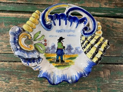 Old pocket tray Quimper HB Henriot Breton earthenware hand-painted Breton decor