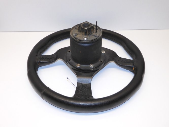 - ANCIEN VOLANT SPORT GAINE CUIR A ADAPTER JUS de GRENIER COLLECTION VHC  D