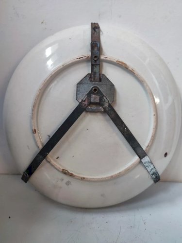 ancienne assiette asiatique japon ou chine à decor de geisha en bon etat
