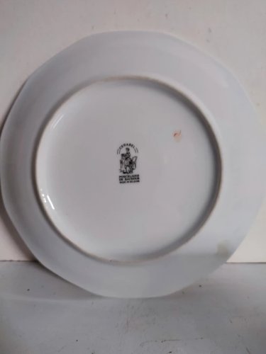 ancienne assiette belgique signé Cerabel en bon etat