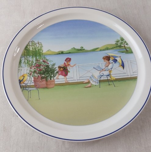 Ancienne assiette décor été, saisons romantiques, en céramique Villeroy & Boch