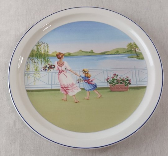 Ancienne assiette décor printemps, saisons romantiques, céramique Villeroy Boch