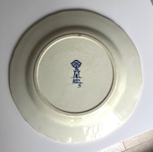ancienne assiette faience de Gien Emile Bourgeois