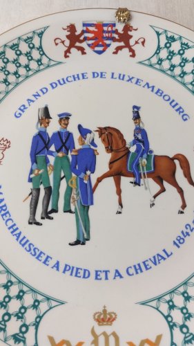 Ancienne assiette, Maréchaussée à pied, Grand Duché Luxembourg, Villeroy & Boch