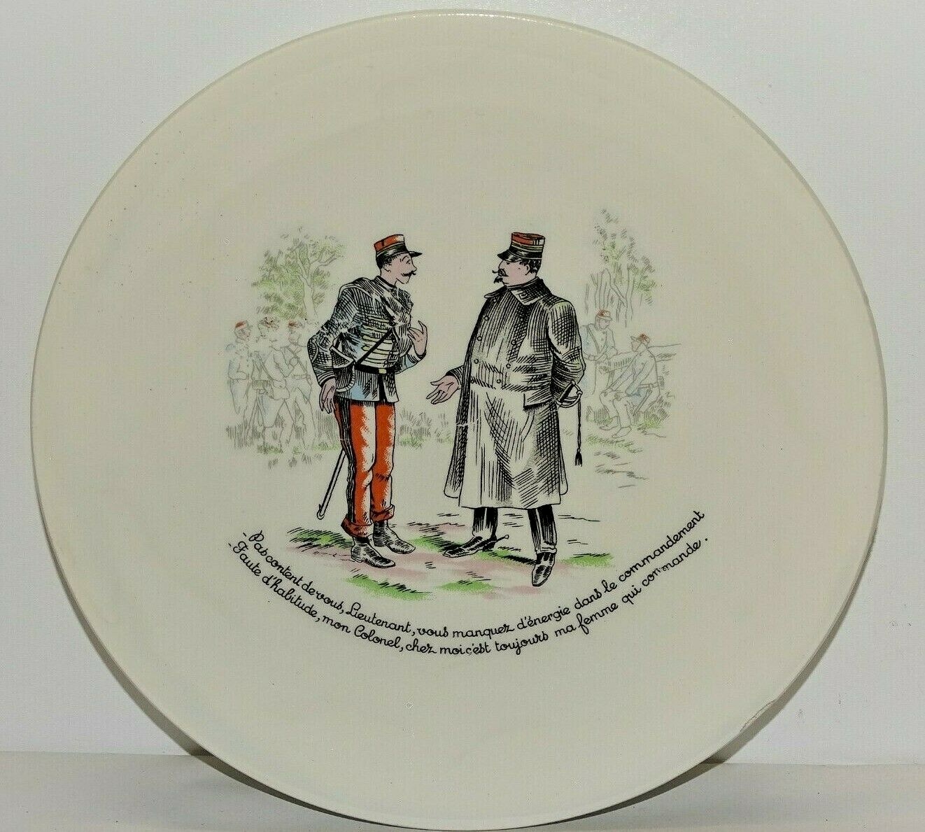 ASSIETTE PARLANTE CERAMIQUE OPAQUE DE SARREGUEMINES L'EXPO UNIVERSELLE