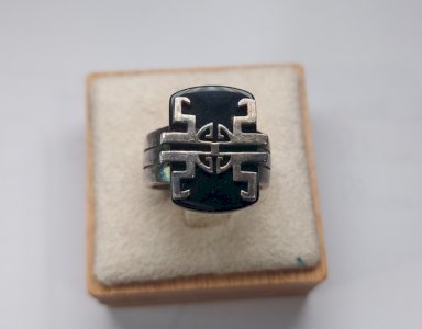 Ancient ring, onyx and sterling silver