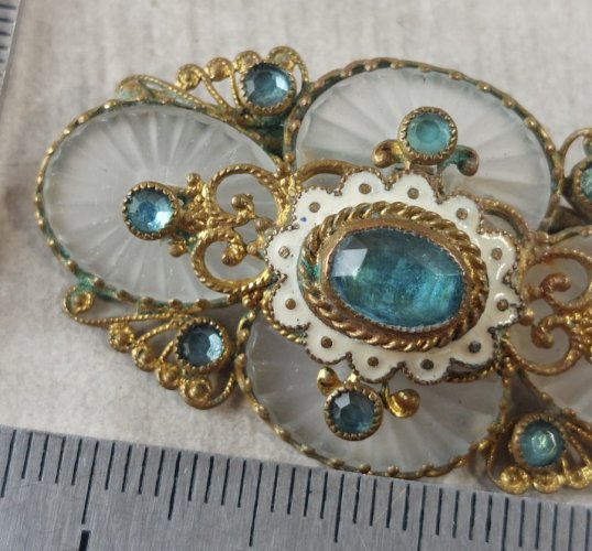 Ancienne belle broche, art nouveau, Tchecoslovaquie
