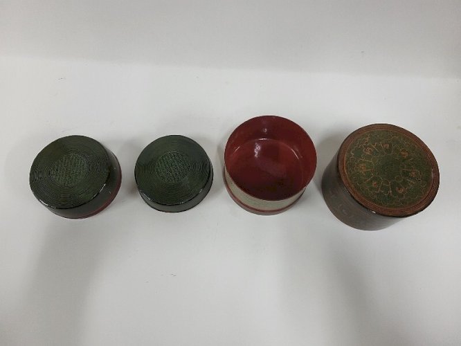 ANCIENNE BOITE BIRMAN BETEL LAQUE DU DEBUT DU XX ème SIECLE