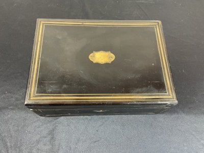 Antique Napoleon III jewelry or sewing box.